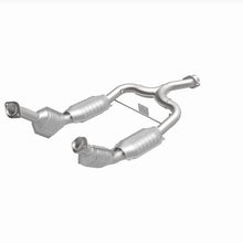 Load image into Gallery viewer, MagnaFlow Direct Fit Catalytic Converter 94-95 Ford Mustang 3.8L Tier 1 (California)