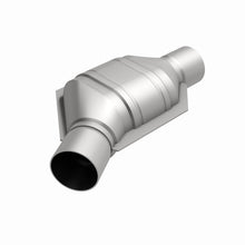 Load image into Gallery viewer, MagnaFlow Universal Catalytic Converter 2 Angled Inlet
