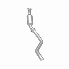 Load image into Gallery viewer, MagnaFlow DF Cat Conv 05-09 Chrysler 300/Dodge 06-09 Charger/05-07 Magnum 5.7L P/S *NOT CALIFORNIA*