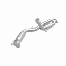 Load image into Gallery viewer, MagnaFlow Direct Fit Catalytic Converter 96-99 Ford Taurus3.0L 50S