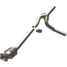 Load image into Gallery viewer, MagnaFlow Direct Fit Catalytic Converter 04-05 Ram1500 PS OEM