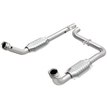 Load image into Gallery viewer, MagnaFlow Direct Fit Catalytic Converter 01 Ford Lightning Passenger Side