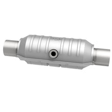 Load image into Gallery viewer, MagnaFlow Universal Catalytic Converter 2.00 Midbed O2 Rear CA