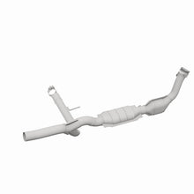 Load image into Gallery viewer, MagnaFlow Direct Fit Catalytic Converter 2005 Ford F150 V8