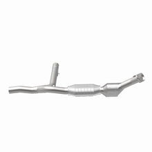 Load image into Gallery viewer, MagnaFlow Direct Fit Catalytic Converter 01-03 Ford F150 5.4L Passenger Side