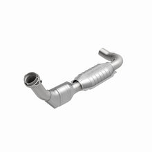 Load image into Gallery viewer, MagnaFlow Direct Fit Catalytic Converter 97 Ford F-150 5.4L (California)
