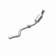Load image into Gallery viewer, MagnaFlow DF Cat Conv 05-09 Chrysler 300/Dodge 06-09 Charger/05-07 Magnum 5.7L D/S *NOT CALIFORNIA*