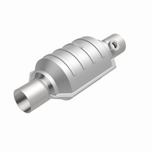 Load image into Gallery viewer, MagnaFlow Universal Catalytic Converter 1.75 Single O2 Boss