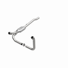 Load image into Gallery viewer, MagnaFlow Direct Fit Catalytic Converter 02-03 Dodge Ram 1500 Pickup 4.7L 4WD