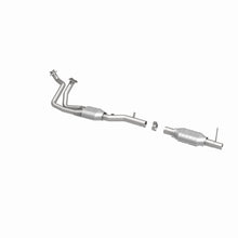 Load image into Gallery viewer, MagnaFlow Direct Fit Catalytic Converter 96 Ford F-150 4.9L