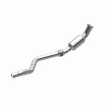 Load image into Gallery viewer, MagnaFlow Direct Fit Catalytic Converter 05-07 Chrysler 300 2.7/3.5L D/S