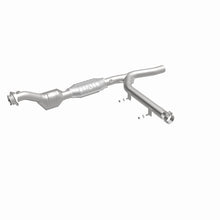 Load image into Gallery viewer, MagnaFlow Direct Fit Catalytic Converter F150 Truck 97-98 V8 4.6L 2W
