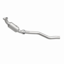 Load image into Gallery viewer, MagnaFlow Direct Fit Catalytic Converter 05-06 300/Magnum 5. OEM