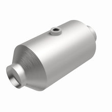 Load image into Gallery viewer, MagnaFlow Universal Catalytic Converter 2.50 Mid O2 CA