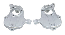 Load image into Gallery viewer, MaxTrac 16-18 GM C1500 2WD 2in Front Lowering Spindles