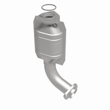Load image into Gallery viewer, MagnaFlow Direct Fit Catalytic Converter 2000 Chevy Tracker 1.6L