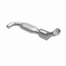Load image into Gallery viewer, MagnaFlow Direct Fit Catalytic Converter F150 Truck 97-98 V8 4.6L 2W
