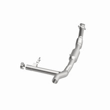 Load image into Gallery viewer, MagnaFlow 01-03 Ford F150 XL/XLT V6 4.2L OEM Grade / EPA Compliant Direct-Fit Catalytic Converter