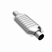 Load image into Gallery viewer, MagnaFlow Universal Catalytic Converter 2.5 Single O2 Boss