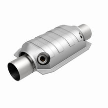 Load image into Gallery viewer, MagnaFlow Universal Catalytic Converter 2.5 W/Dual O2 Boss