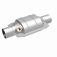 Load image into Gallery viewer, MagnaFlow Universal Catalytic Converter 2.25 W/Dual O2 Boss
