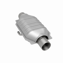 Load image into Gallery viewer, MagnaFlow Universal Catalytic Converter 3 W/Air