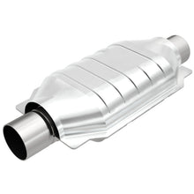 Load image into Gallery viewer, MagnaFlow Universal Catalytic Converter 2.5 FED