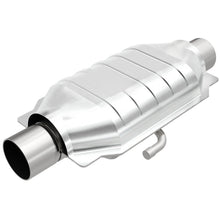 Load image into Gallery viewer, MagnaFlow Universal Catalytic Converter 2.25 W/Air