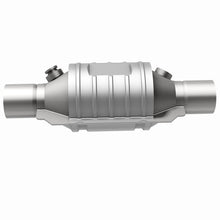 Load image into Gallery viewer, MagnaFlow Universal Catalytic Converter 2 Dual O2 Boss