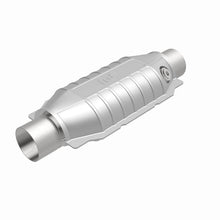 Load image into Gallery viewer, MagnaFlow Universal Catalytic Converter 2 Single O2 Boss