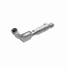 Load image into Gallery viewer, MagnaFlow Direct Fit Catalytic Converter 01 Ford Trucks 5.4L
