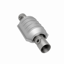 Load image into Gallery viewer, MagnaFlow Universal Catalytic Converter 1.75 Dual O2 Boss