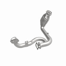 Load image into Gallery viewer, MagnaFlow Direct Fit Catalytic Converter 04-05 Taurus/Sable 3.0L