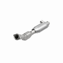 Load image into Gallery viewer, MagnaFlow Direct Fit Catalytic Converter 97-98 Ford Trucks 4.6L