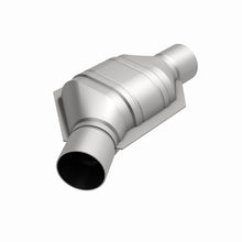 Load image into Gallery viewer, MagnaFlow Universal Catalytic Converter 2.25inch Angled Inlet FED