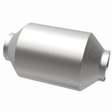 Load image into Gallery viewer, MagnaFlow Universal Catalytic Converter 2.50in C/C Spun Front OEM
