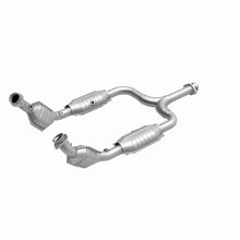 Load image into Gallery viewer, MagnaFlow Direct Fit Catalytic Converter 2003 Ford Mustang 3.8L