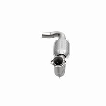 Load image into Gallery viewer, MagnaFlow Direct Fit Catalytic Converter 97 Ford F-150 5.4L (California)