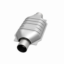 Load image into Gallery viewer, MagnaFlow Universal Catalytic Converter 3 Single O2 Boss