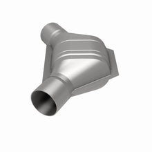 Load image into Gallery viewer, MagnaFlow Universal Catalytic Converter 2.25 Angled In/Out Front CA