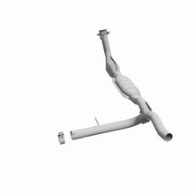 Load image into Gallery viewer, MagnaFlow Direct Fit Catalytic Converter 2005 Ford F150 V8