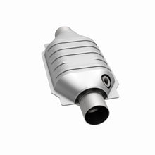 Load image into Gallery viewer, MagnaFlow Universal Catalytic Converter 2.5 Dual O2 Boss