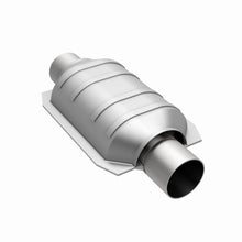 Load image into Gallery viewer, MagnaFlow Universal Catalytic Converter 2.5 W/Air FED