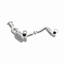 Load image into Gallery viewer, MagnaFlow Direct Fit Catalytic Converter 06-09 TB/Envoy 5.3/6.0 OEM