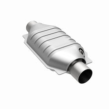 Load image into Gallery viewer, MagnaFlow Universal Catalytic Converter 2.5 Dual O2 Boss