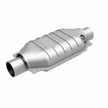 Load image into Gallery viewer, MagnaFlow Universal Catalytic Converter 3 Single O2 Boss