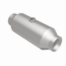 Load image into Gallery viewer, MagnaFlow California Grade Universal Converter 11-15 Mercedes-Benz G550 V8 5.5L