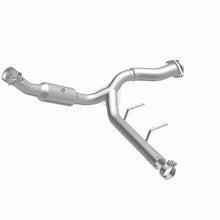Load image into Gallery viewer, MagnaFlow Right Side Direct Fit Catalytic Converter 15-17 Ford F-150 5.0L