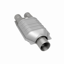 Load image into Gallery viewer, MagnaFlow Universal Catalytic Converter Dual/Single Front