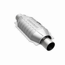 Load image into Gallery viewer, MagnaFlow Universal Catalytic Converter 2.25 Rear
